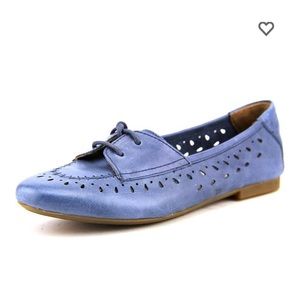 2/$30 Born Verna Oxford Shoe